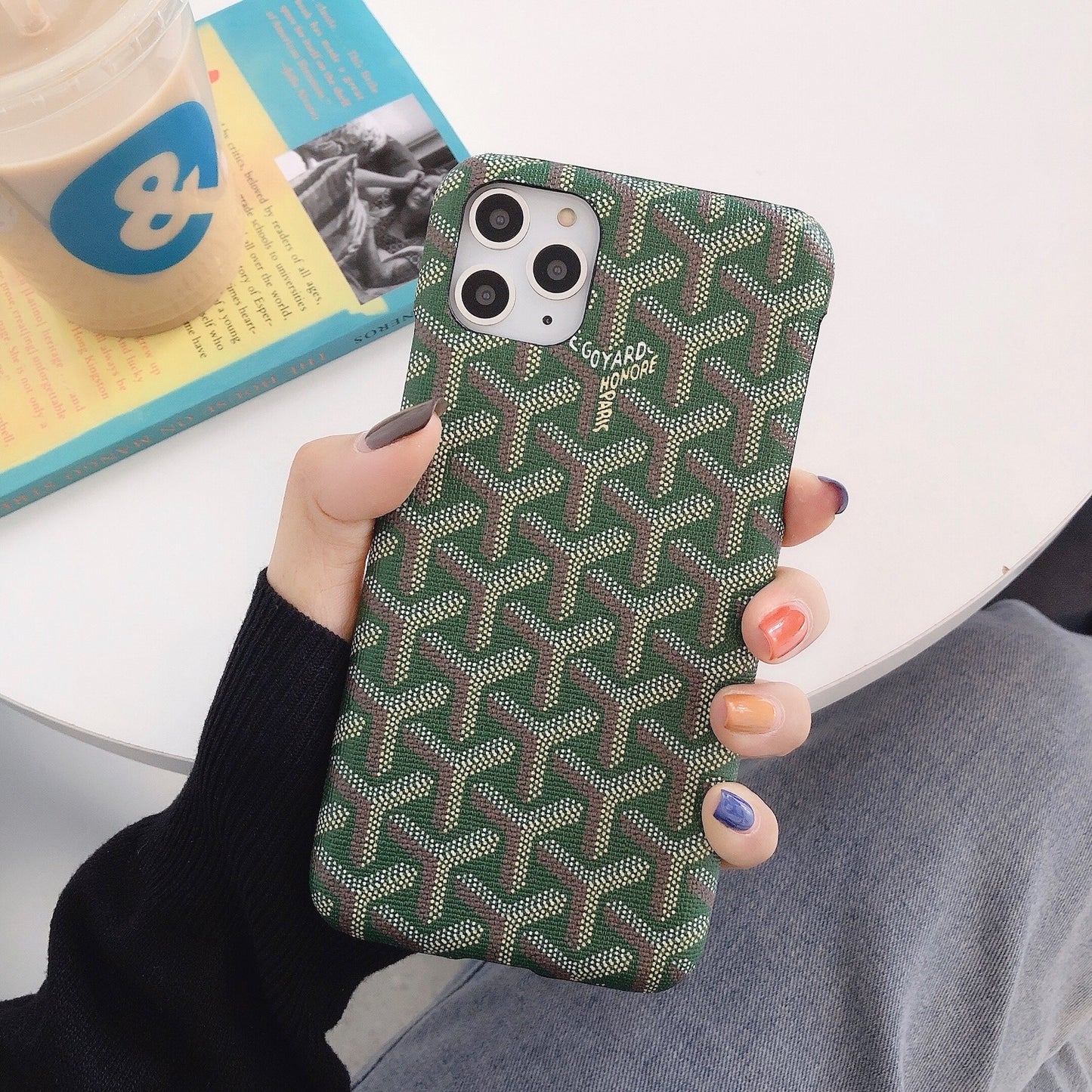 GoGo Pattern iPhone case