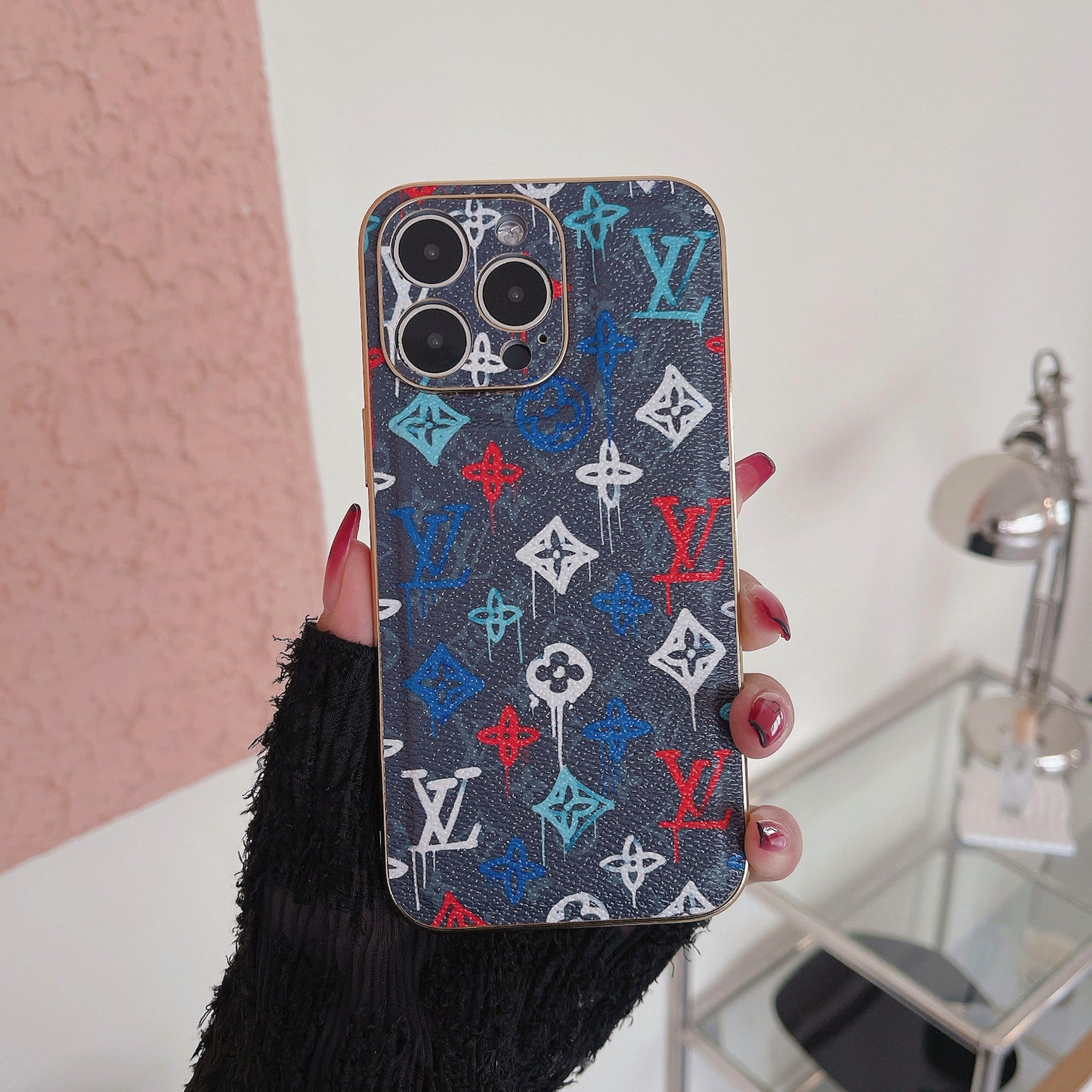 Blue Graffiti Case