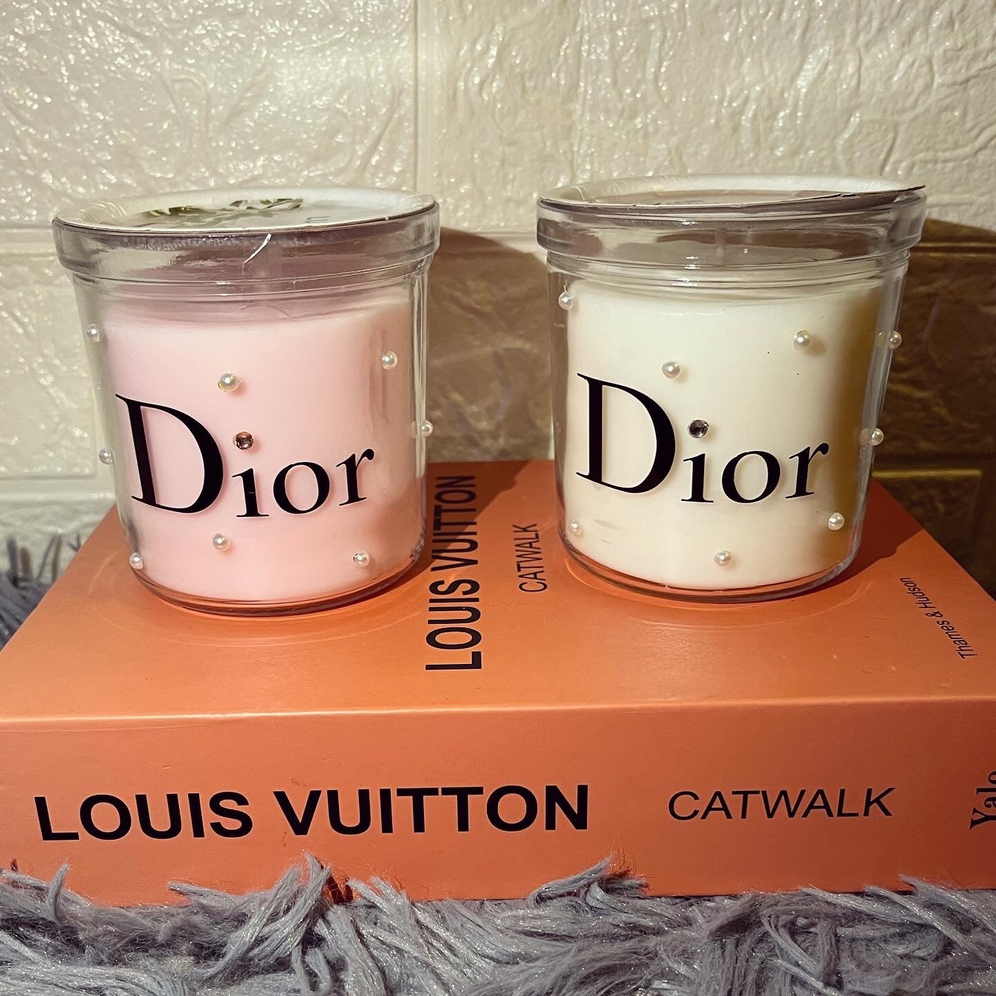 40h Burn DeeDee Pearl candles (3 for £20)