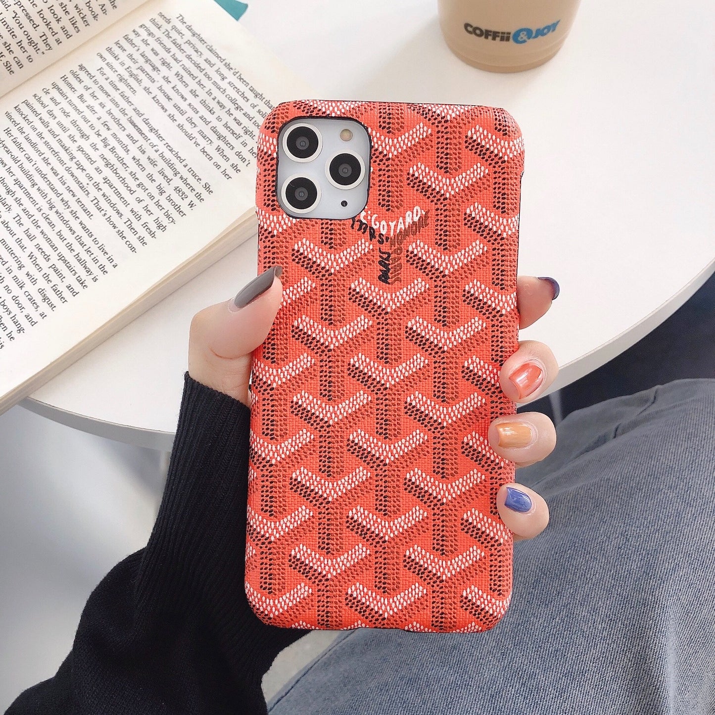 GoGo Pattern iPhone case