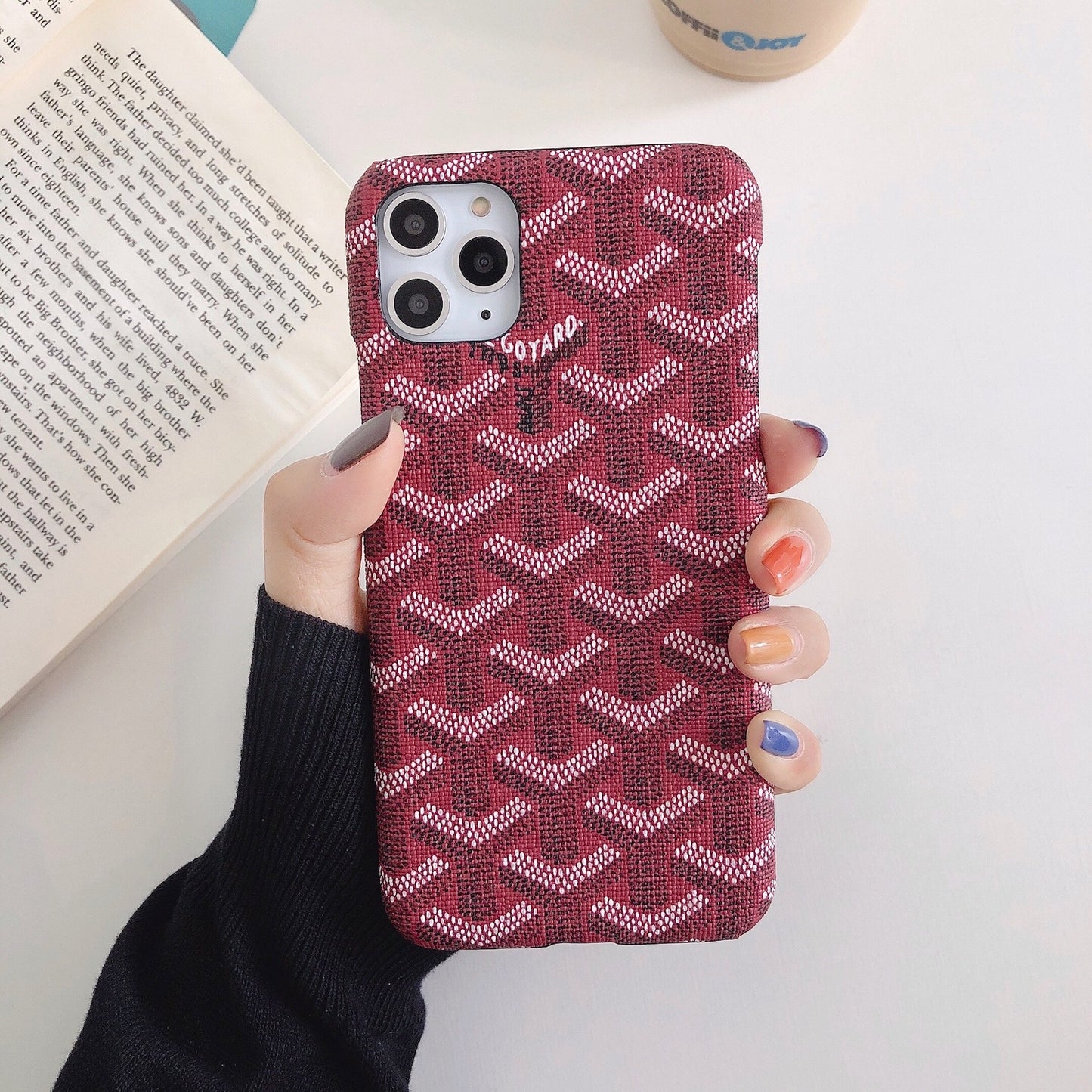 GoGo Pattern iPhone case