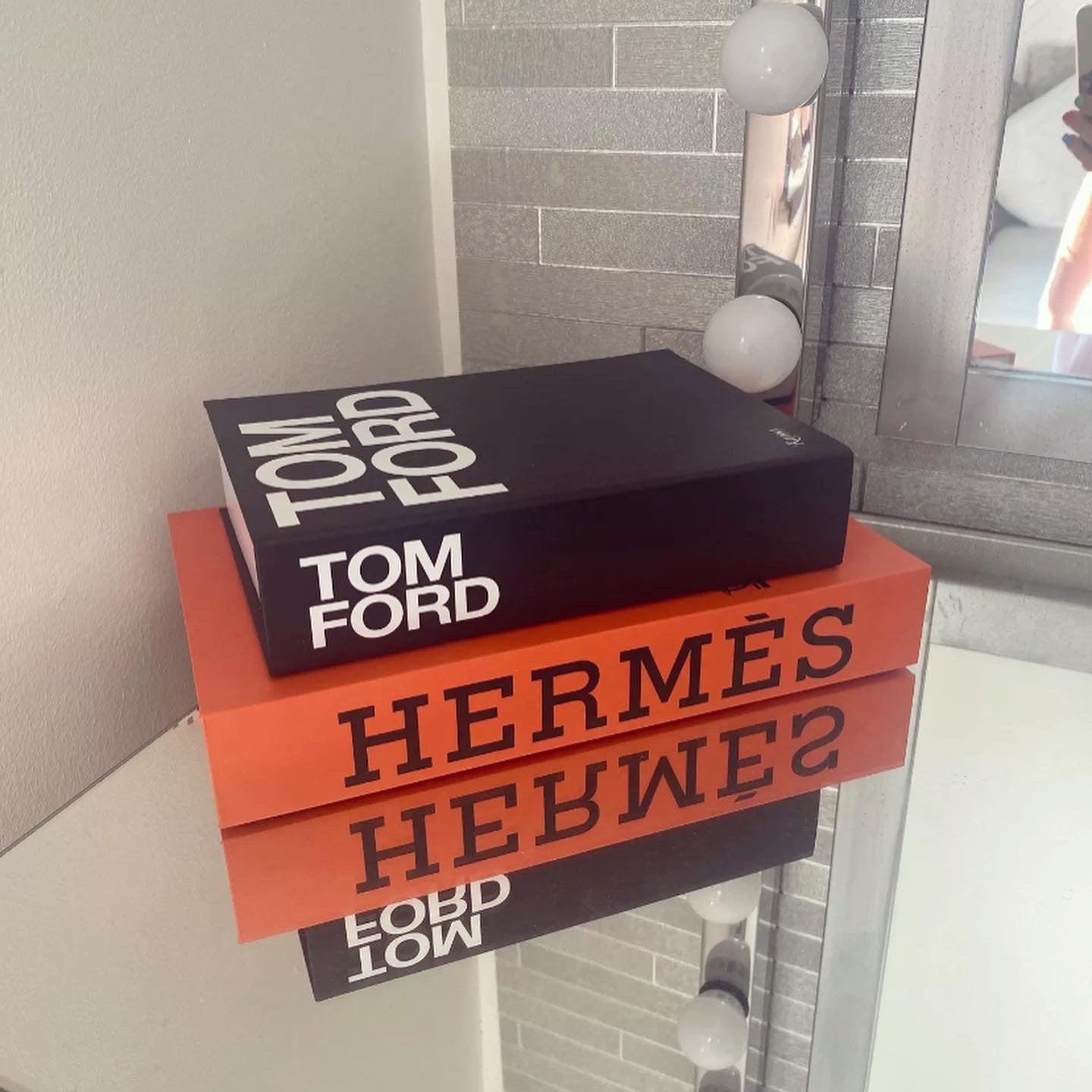 Opeanable Storage Luxury Decor Book