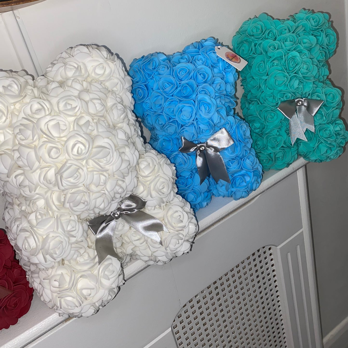 Medium White Rose Bear