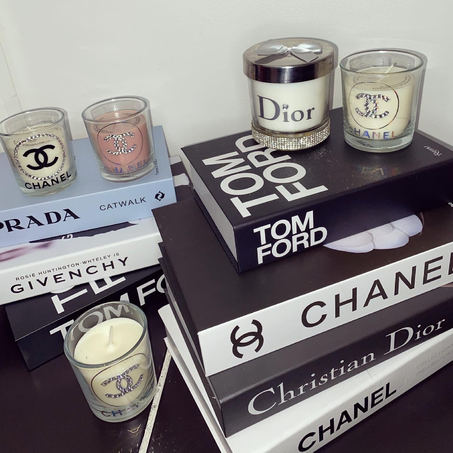 TF Black Decor Fashion Book