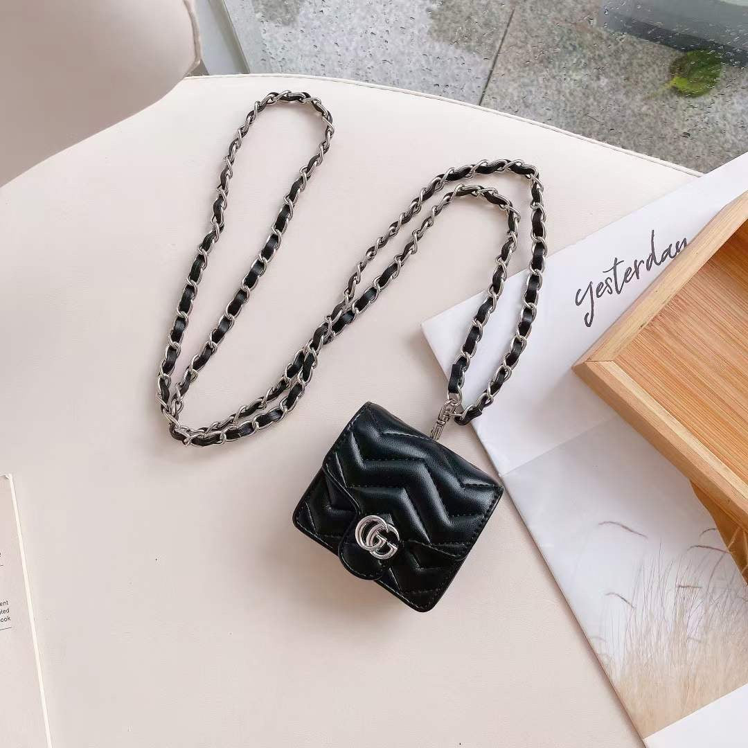 Leather Gee Gee Quilted AirPod Case