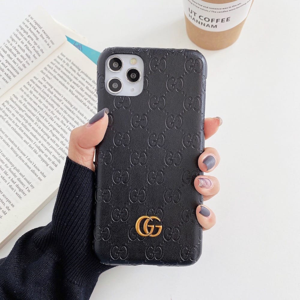 GeeGee printed iPhone case