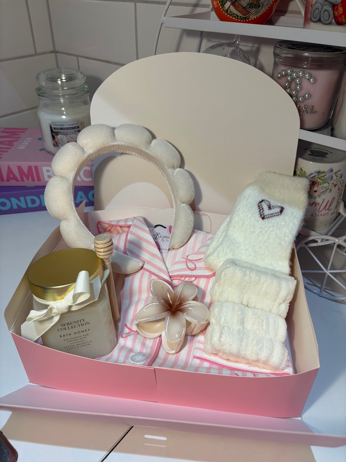 Bow Pyjama Loungwear Gift Box