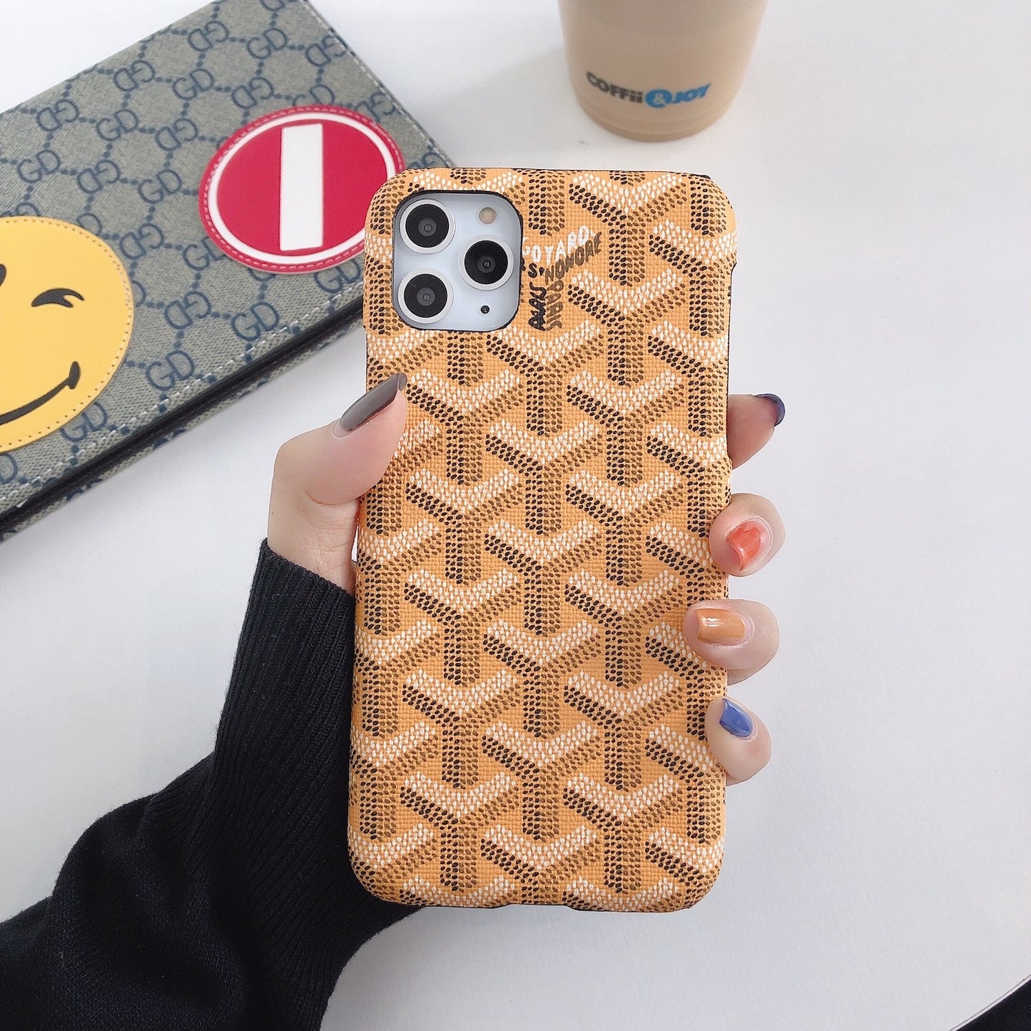 GoGo Pattern iPhone case