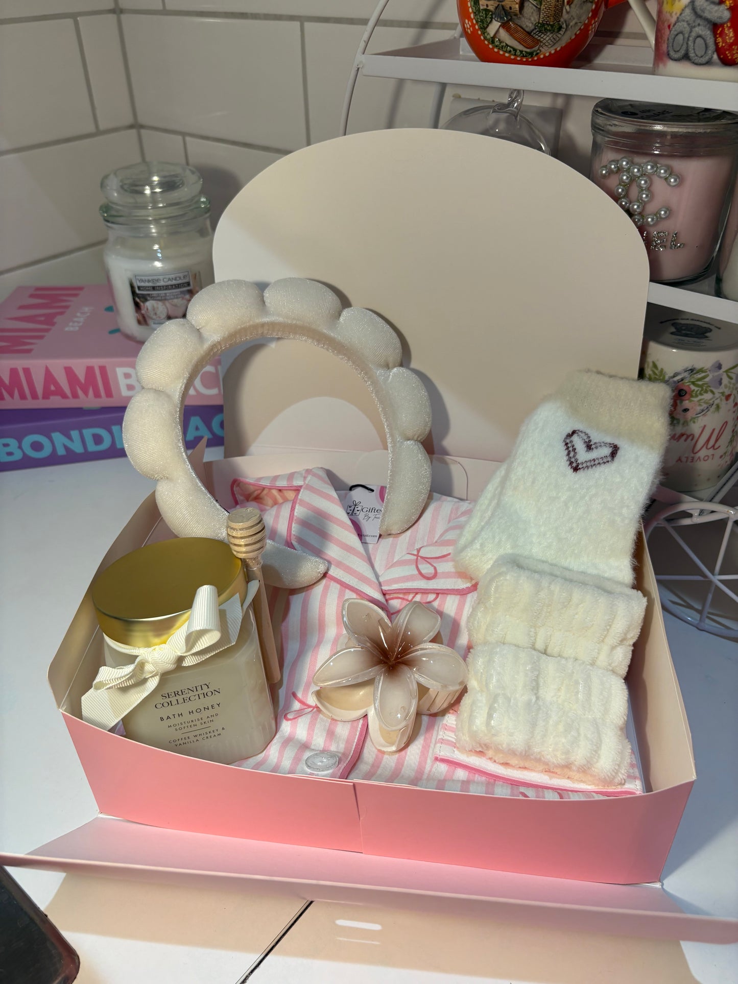 Bow Pyjama Loungwear Gift Box