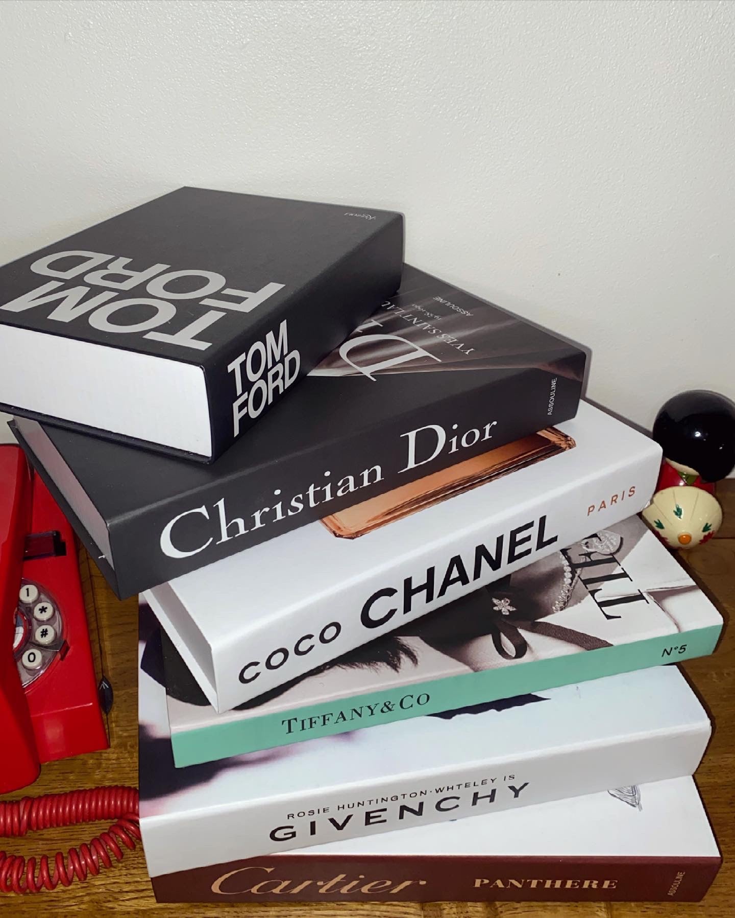 Opeanable Storage Luxury Decor Book