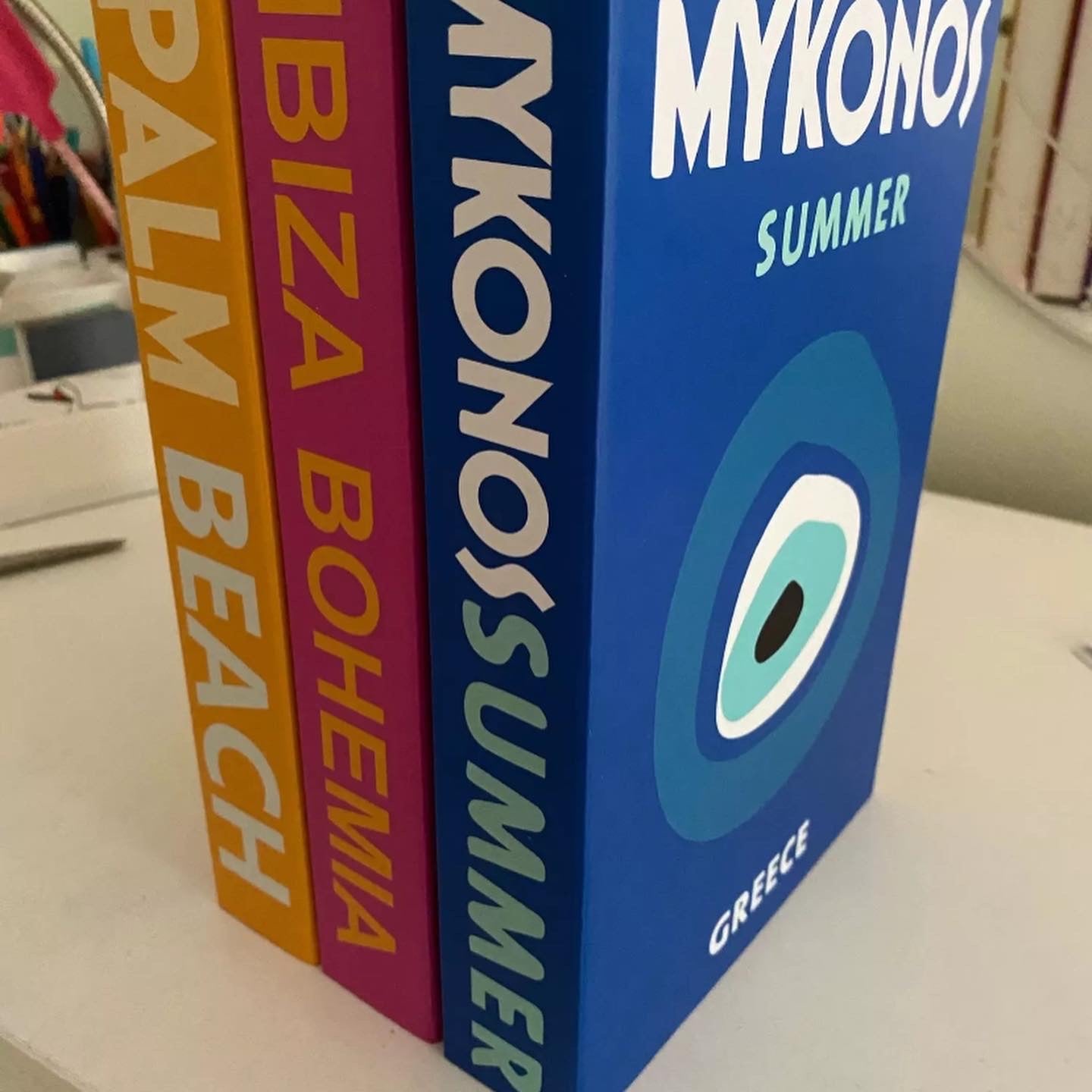 Openable STORAGE Decor Vaction Books